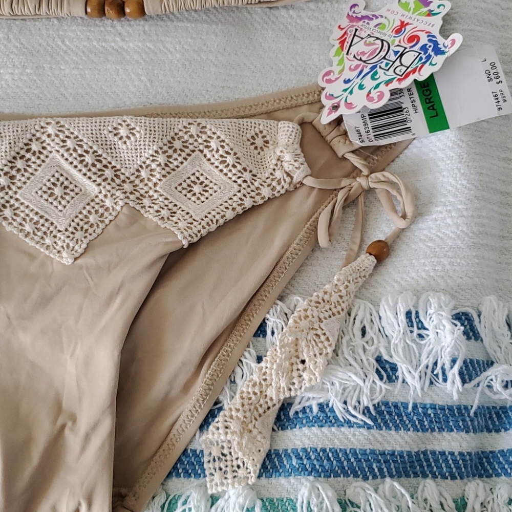 Becca bikini macramé' w/beads NWT - Picture 4 of 11